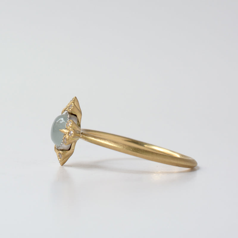 spread aquamarine diamond ring