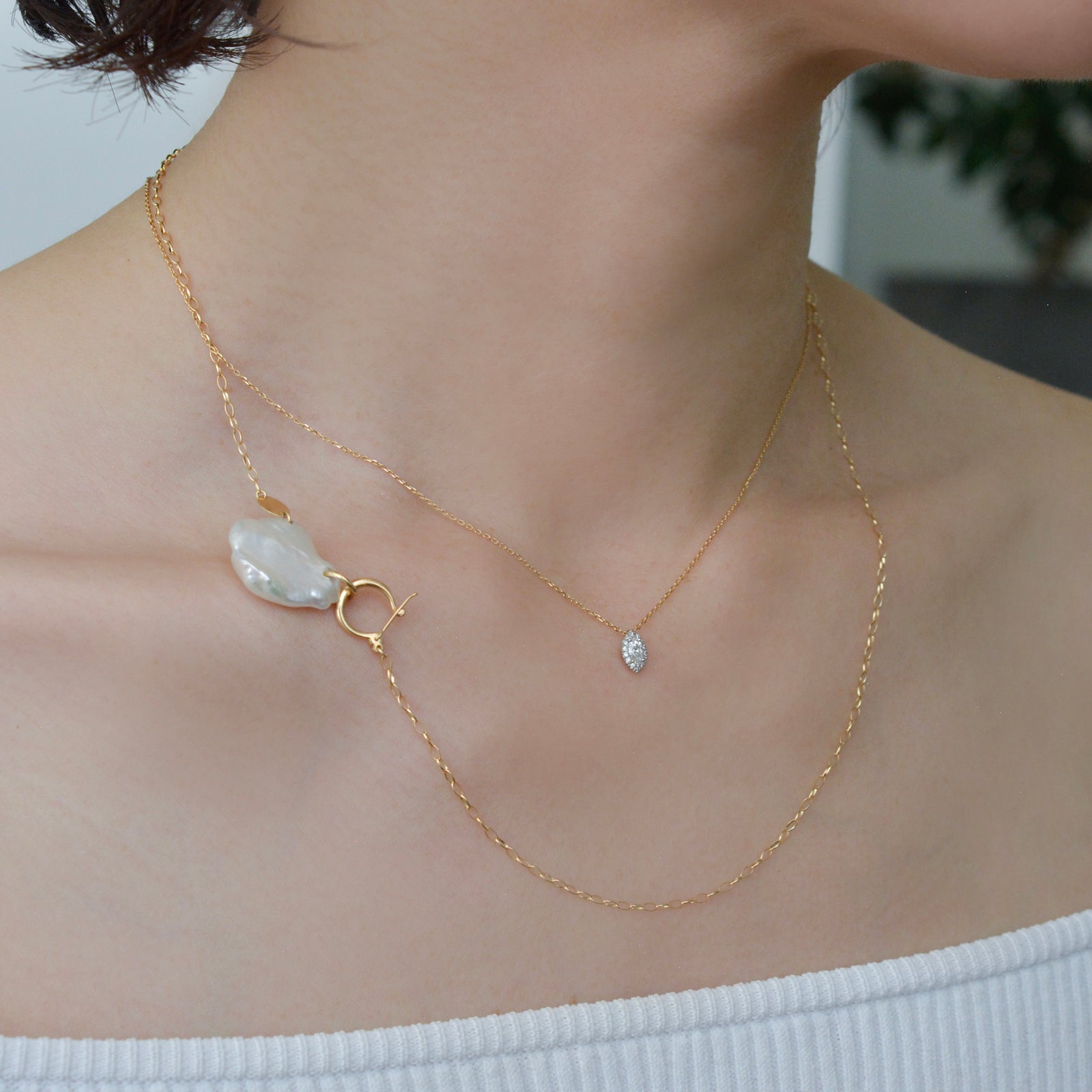 hung clasp petal pearl chain necklace – shinkai jewelry
