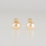 baby kidny south sea pearl diamond earrings