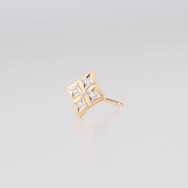 grace diamond stud earrings　GR01-003