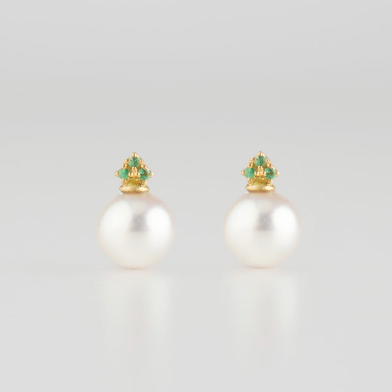 Limited Collection - ballon  akoya pearl emerald earrings