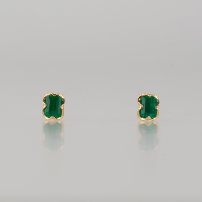 enfold emerald stud earring