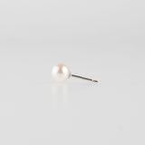 akoya pearl stud earrings