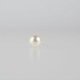 akoya pearl stud earrings