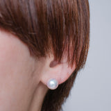 akoya pearl stud earrings