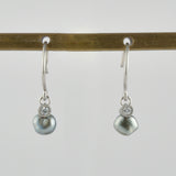 baby kidny black south sea pearl diamond hook earrings