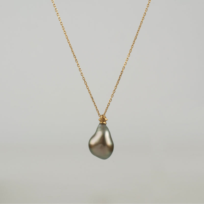 ballon south sea pearl diamond necklace