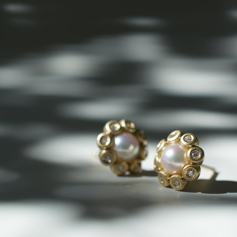 shinkai パールピアス　K18 petal pearl dia stud earrings M – shinkai jewelry
