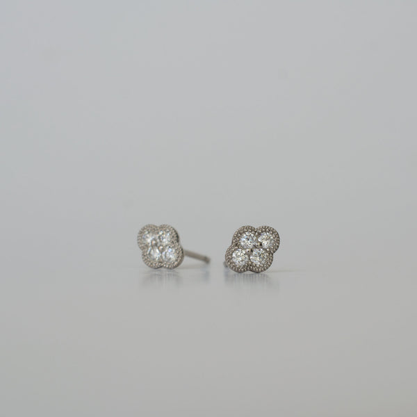 bloom diamond stud earrings PT