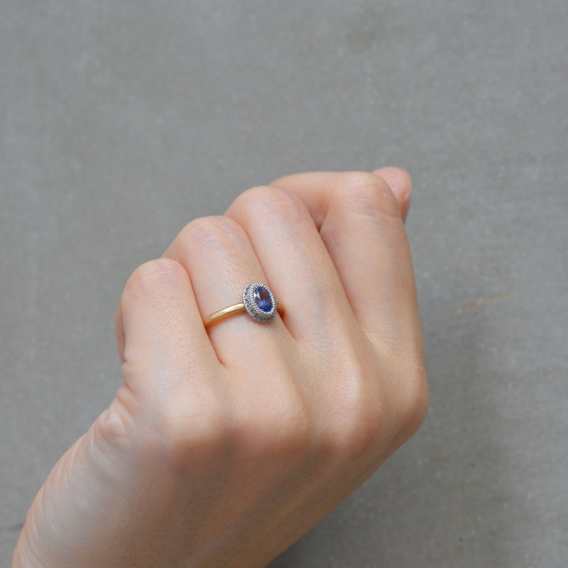 swirl sapphire diamond ring