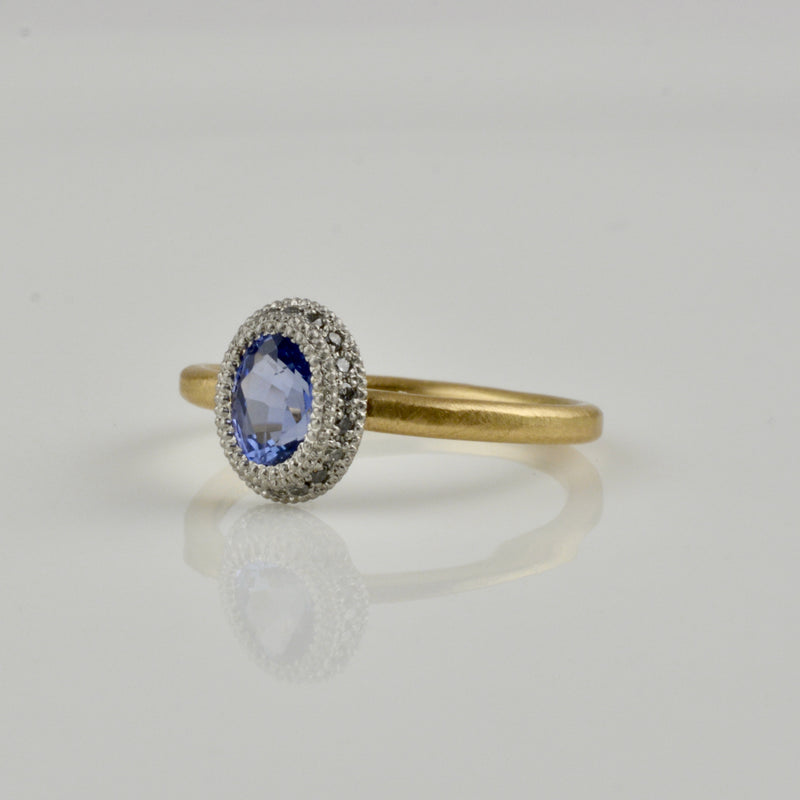 swirl sapphire diamond ring