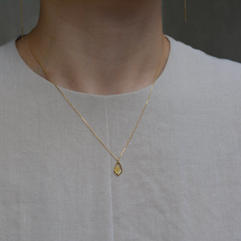 yellow sapphire necklace