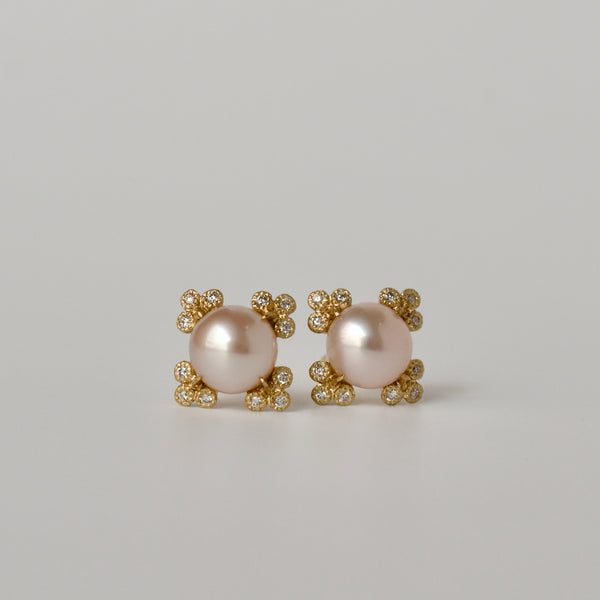 Christmas Limited Collection - spread freshwater pearl earrings