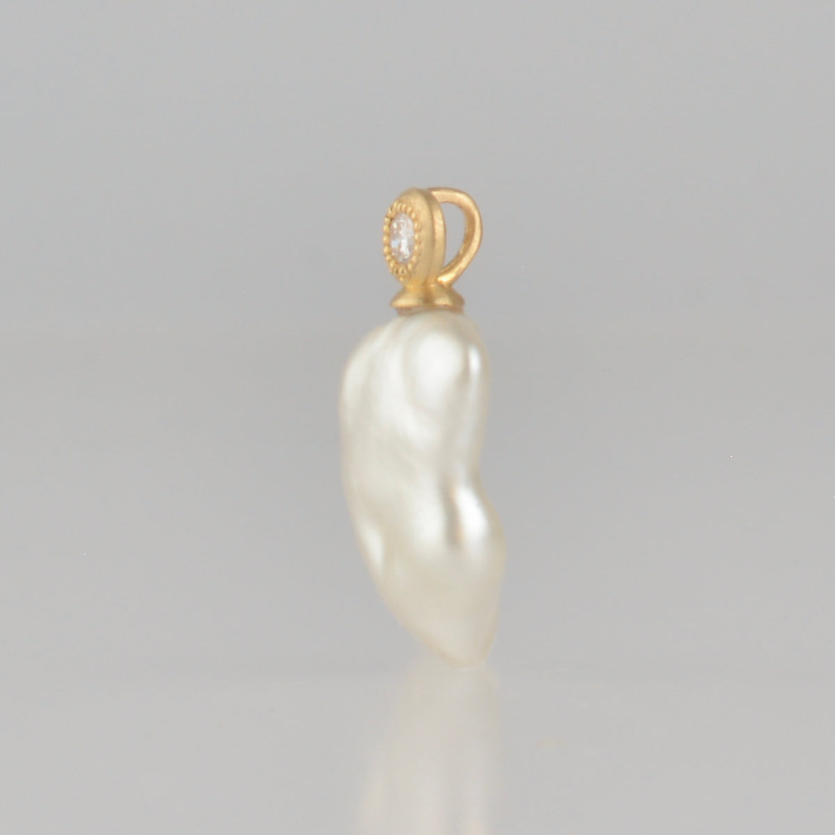 pendant top – shinkai jewelry