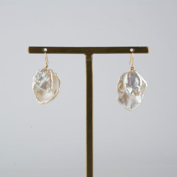 petal pearl hook earrings