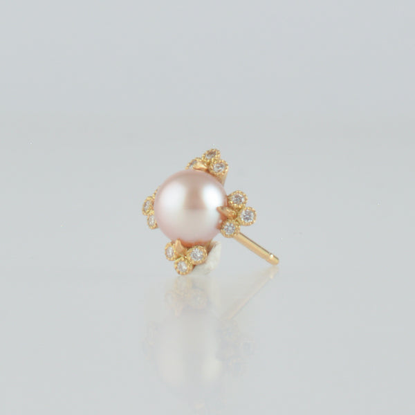 Christmas Limited Collection - spread freshwater pearl earrings