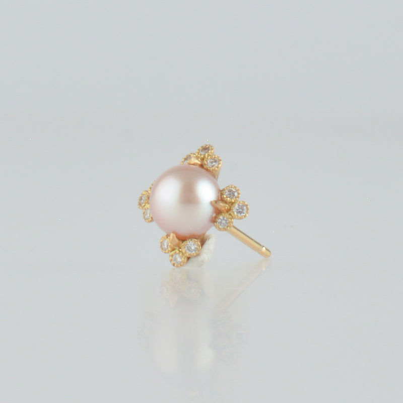 Christmas Limited Collection - spread freshwater pearl earrings