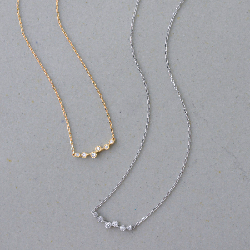 spread diamond necklace