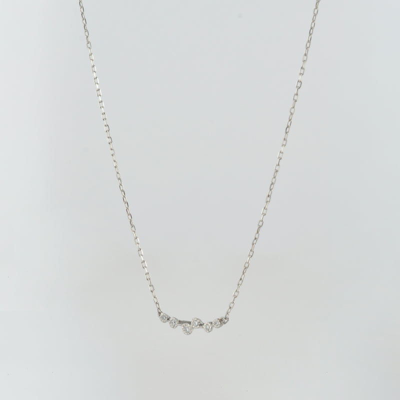 spread diamond necklace