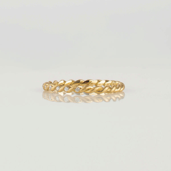 twist 7 diamond ring