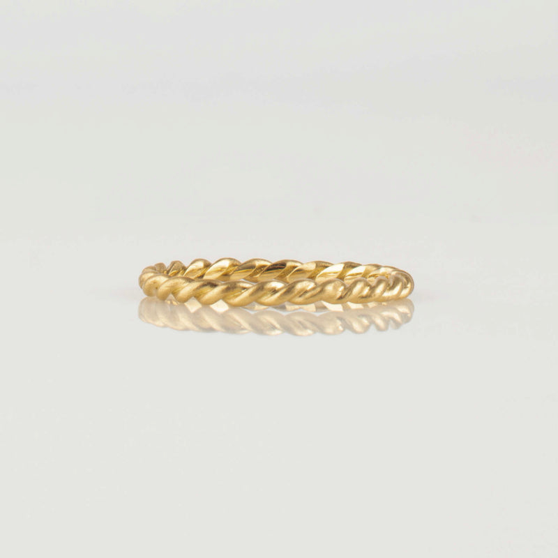 twist 7 diamond ring