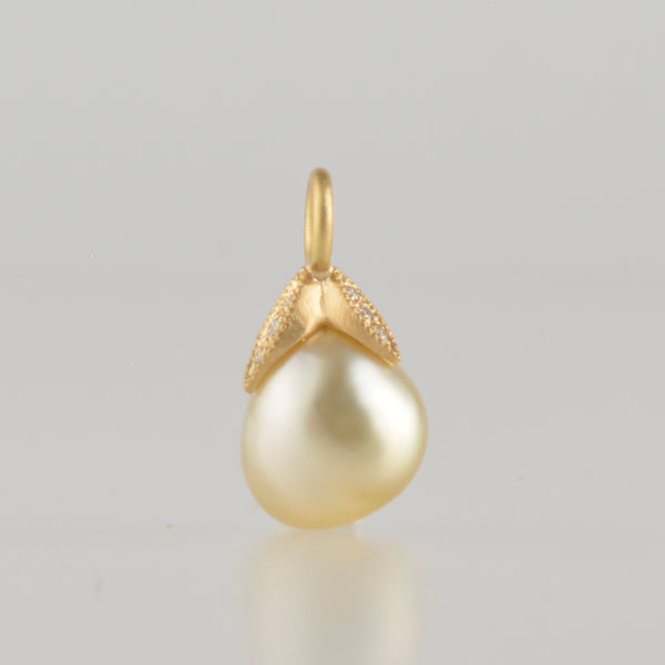 coronet south sea pearl diamond top　T2510-002