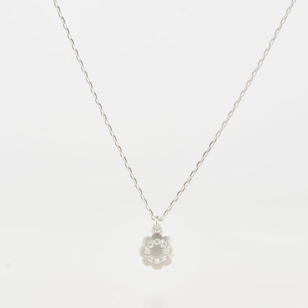 anemone daimond necklace