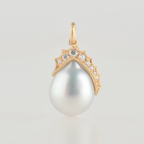 coronet south sea pearl diamond top　T2507-007