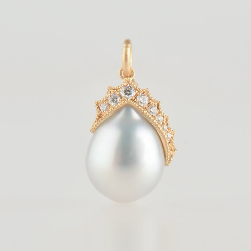 coronet south sea pearl diamond top　T2507-007
